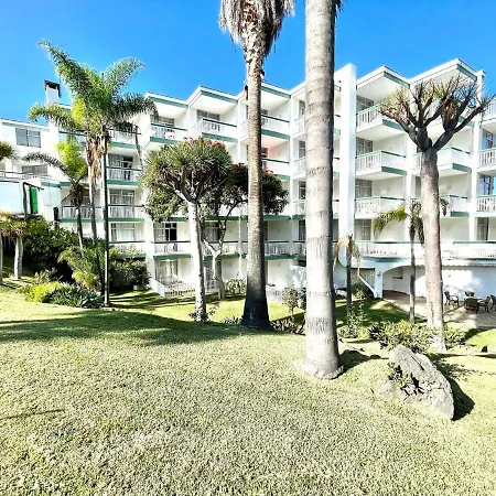 아파트 Single Studio E With Wifi, Balcony, Swimming Pools *