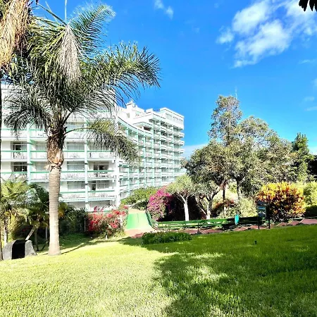Single Studio E With Wifi, Balcony, Swimming Pools