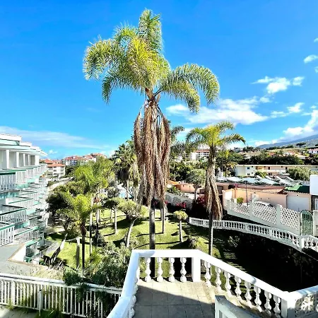 아파트 Single Studio E With Wifi, Balcony, Swimming Pools