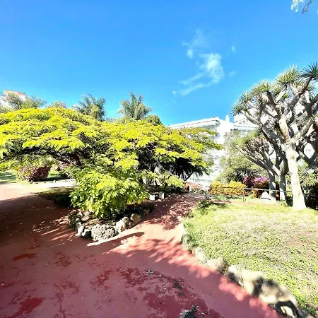 Single Studio E With Wifi, Balcony, Swimming Pools *