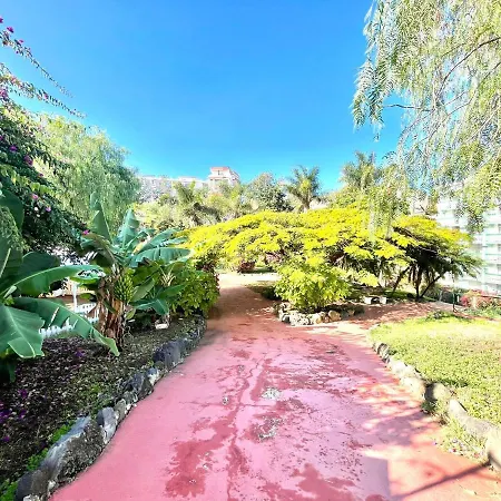 Single Studio E With Wifi, Balcony, Swimming Pools