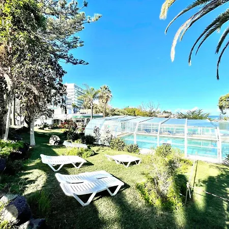 Single Studio E With Wifi, Balcony, Swimming Pools 아파트 *