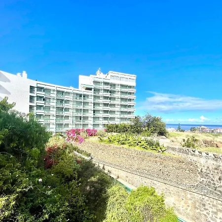 아파트 Single Studio E With Wifi, Balcony, Swimming Pools *